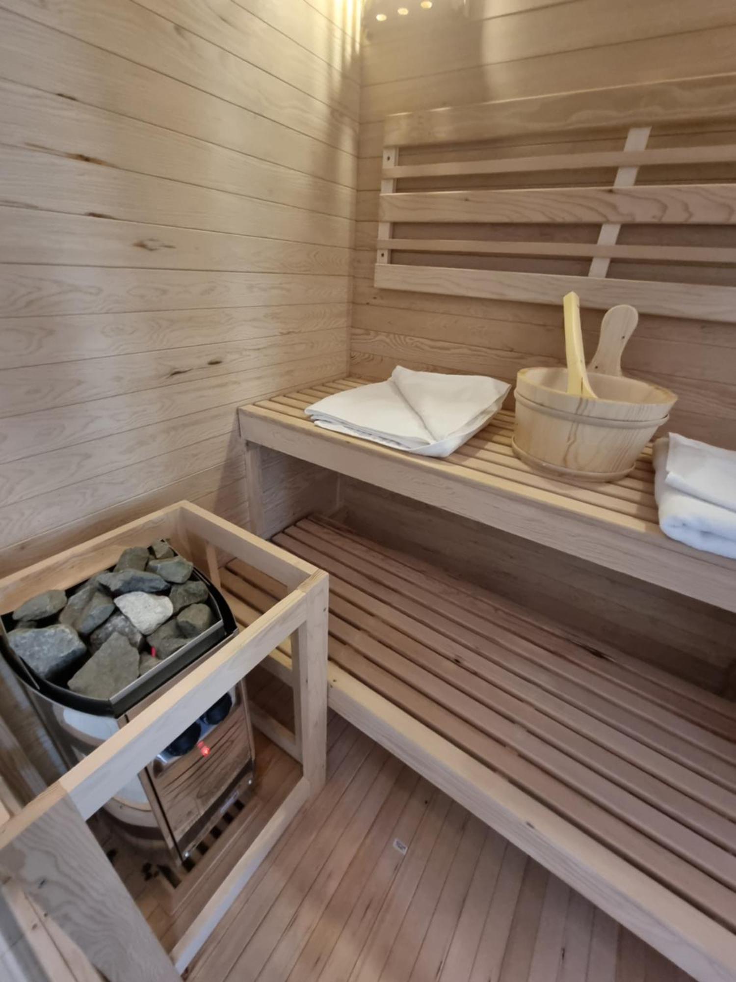 Amurresidence 64 Sauna Parking Barbeque Iasi